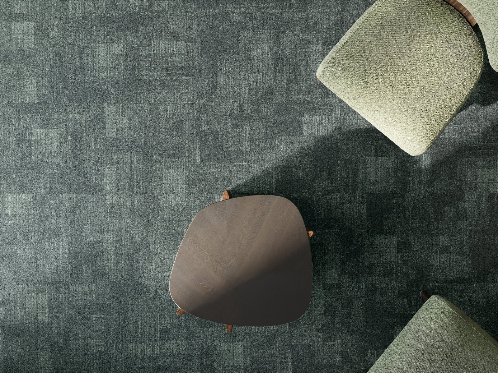 Mohawk EMEA - workspace with grey carpet tile and office chair